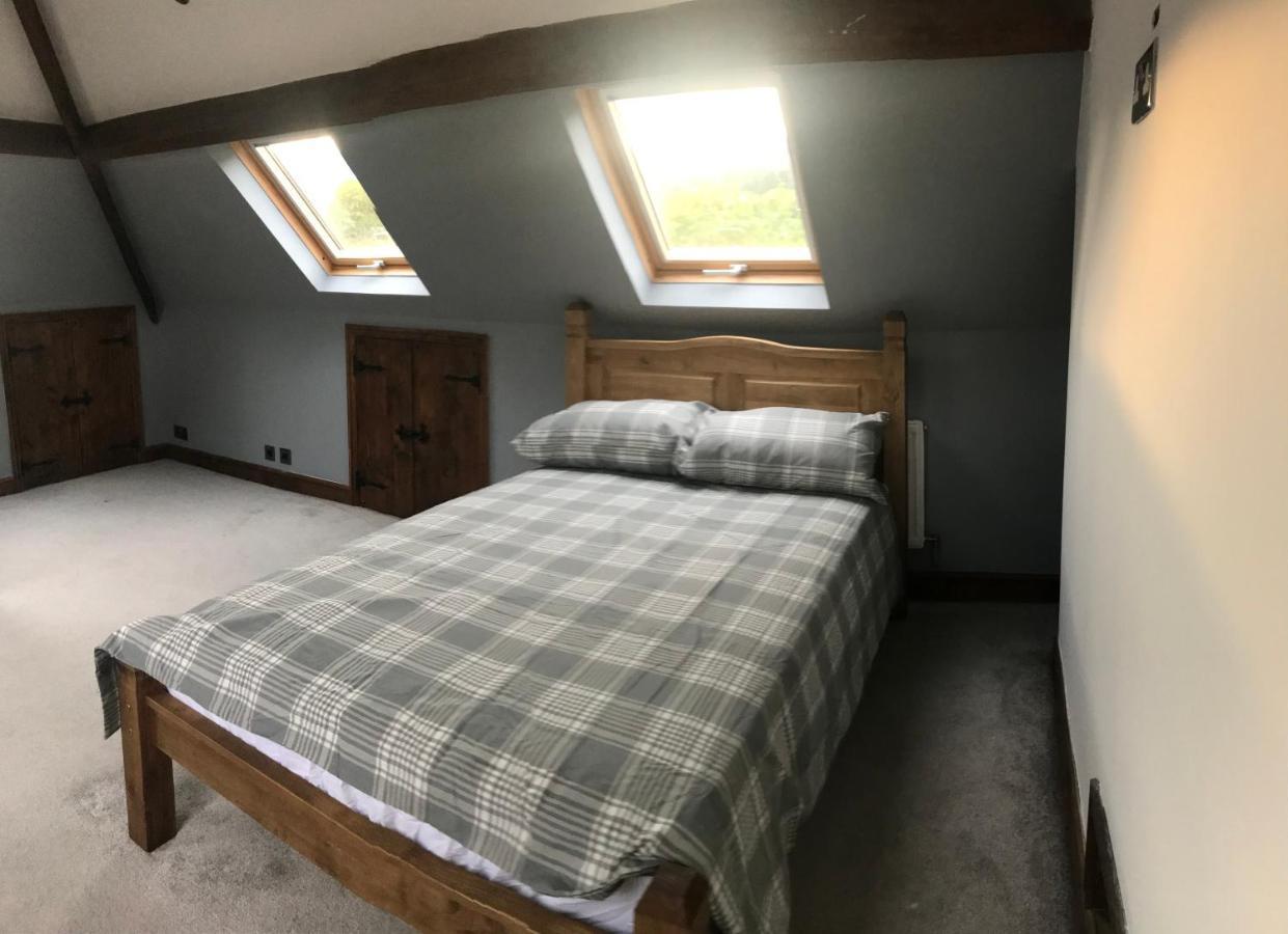 Charming 3 Bedroom House With A Warmth Character Glyn Neath Kültér fotó